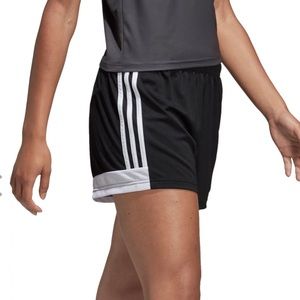 Women’s Medium Adidas Tastigo 19 soccer shorts
